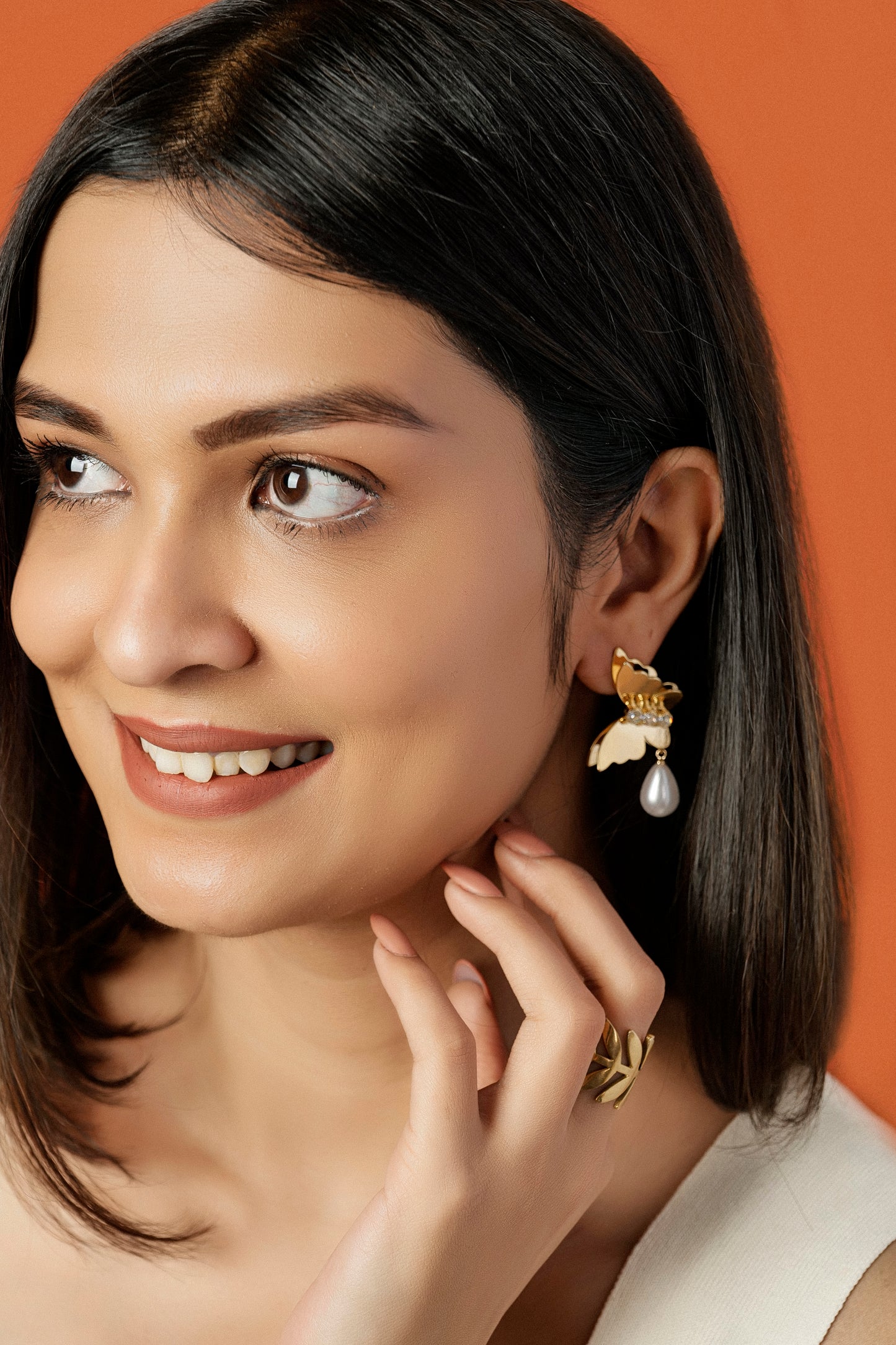 BUTTERFLY BLOOM STATEMENT EARRINGS