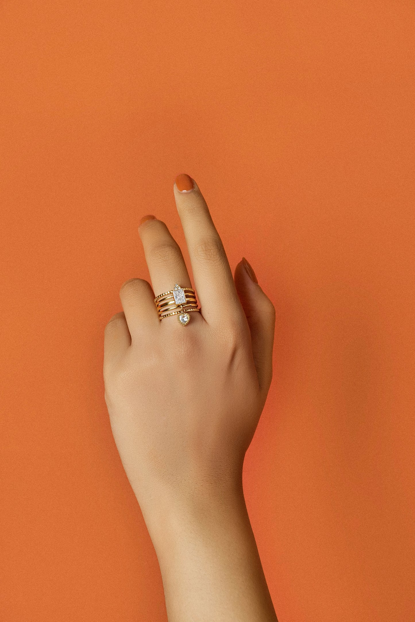 HEART CHARM ADJUSTABLE RING