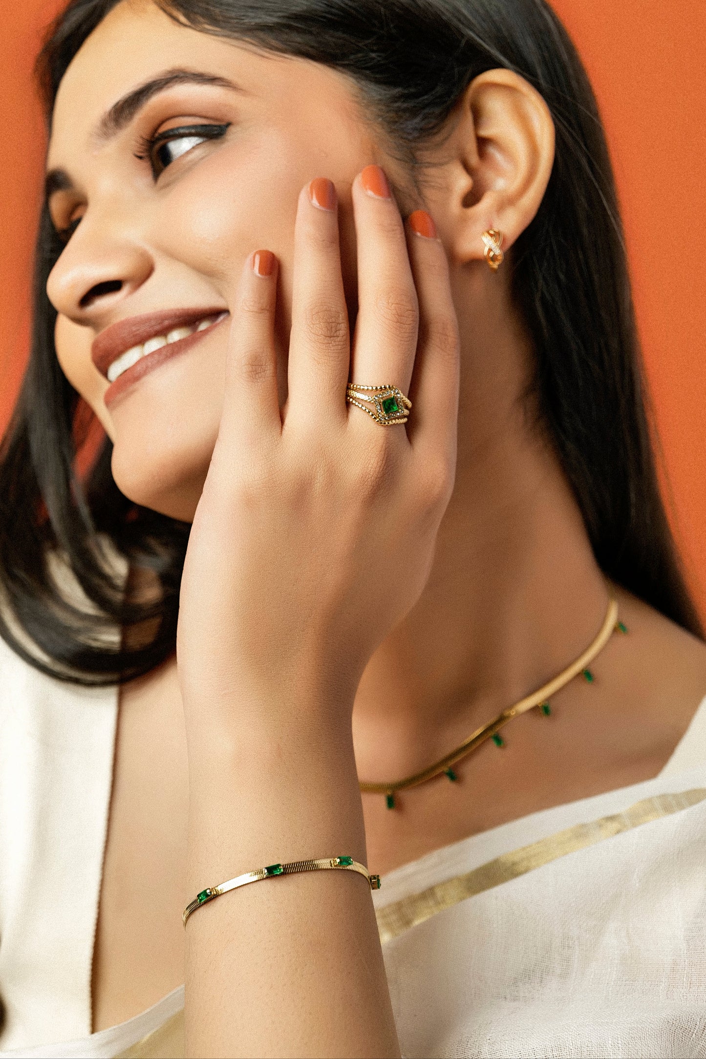 EMERALD GRACE BRACELET