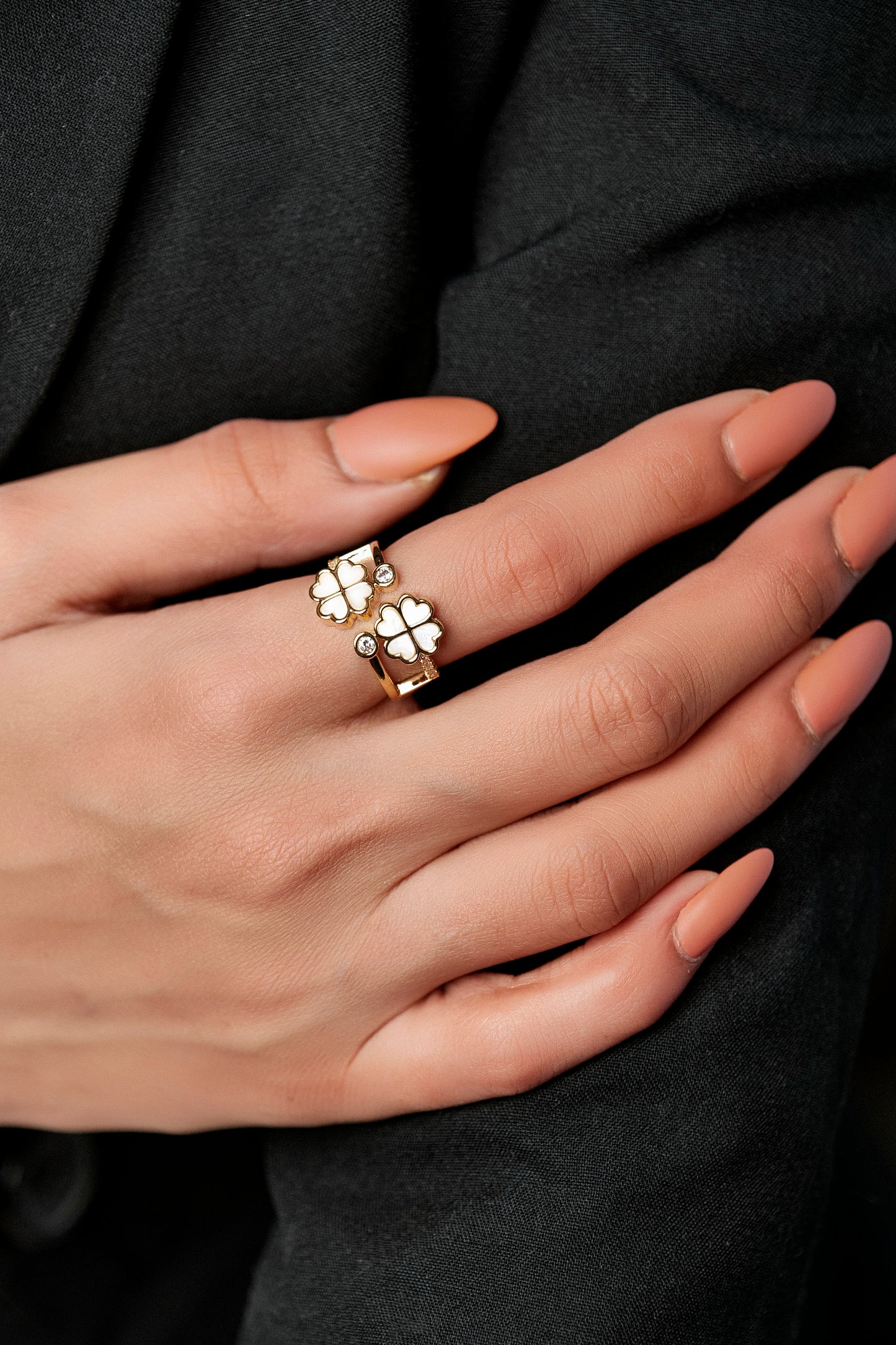 LUCK CHARM CLOVER RING