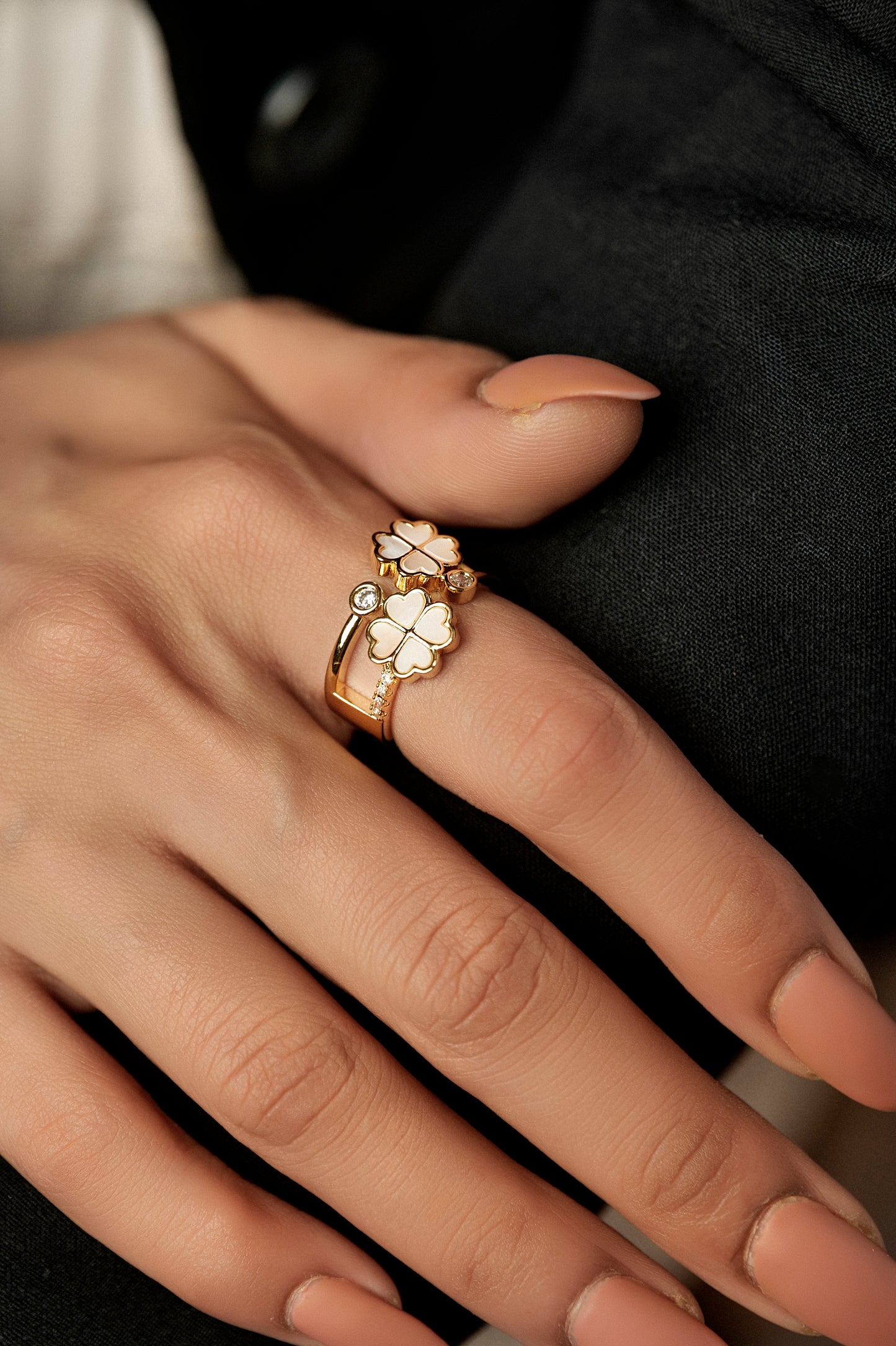 LUCK CHARM CLOVER RING