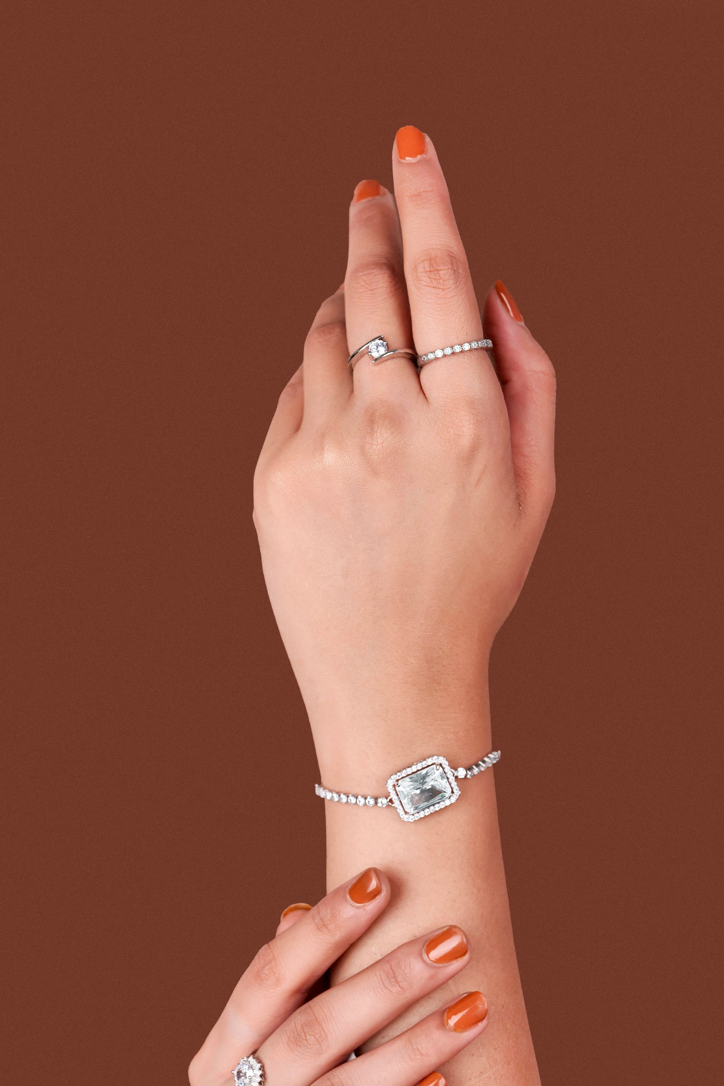 RADIANT EMERALD-CUT CRYSTAL BRACELET