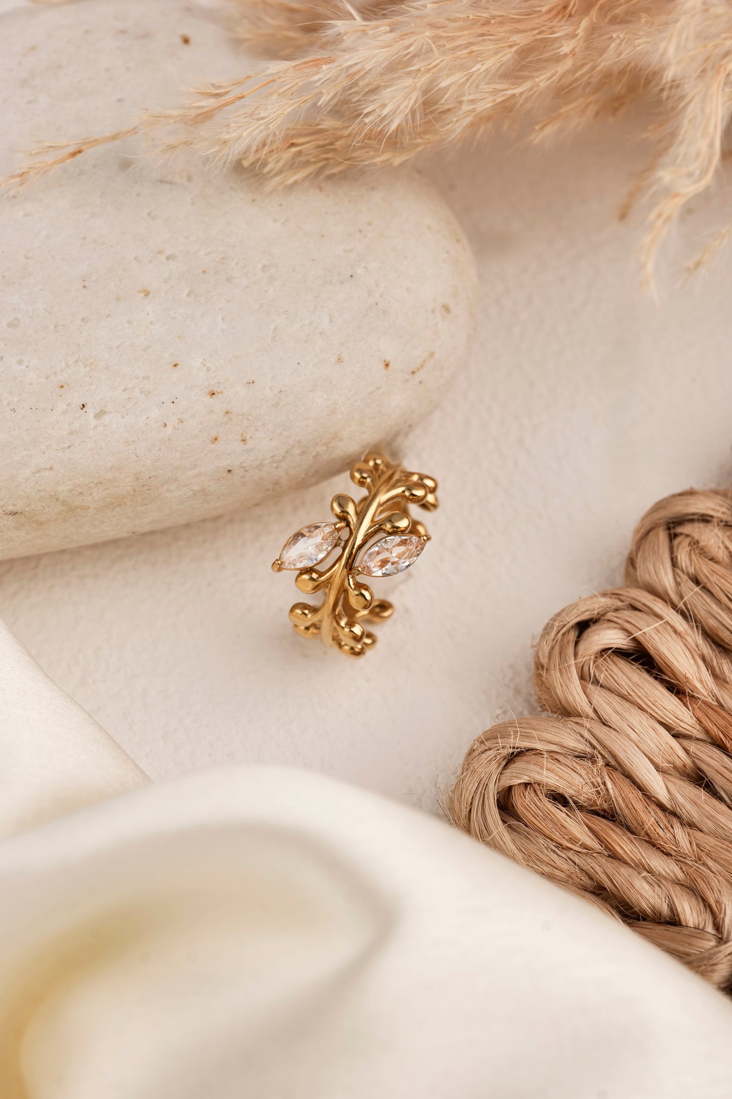 GOLDEN BLOOM RING