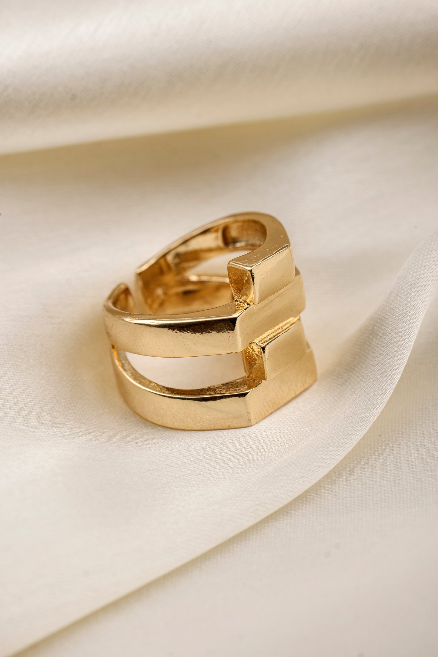 BLOCK LINK RING