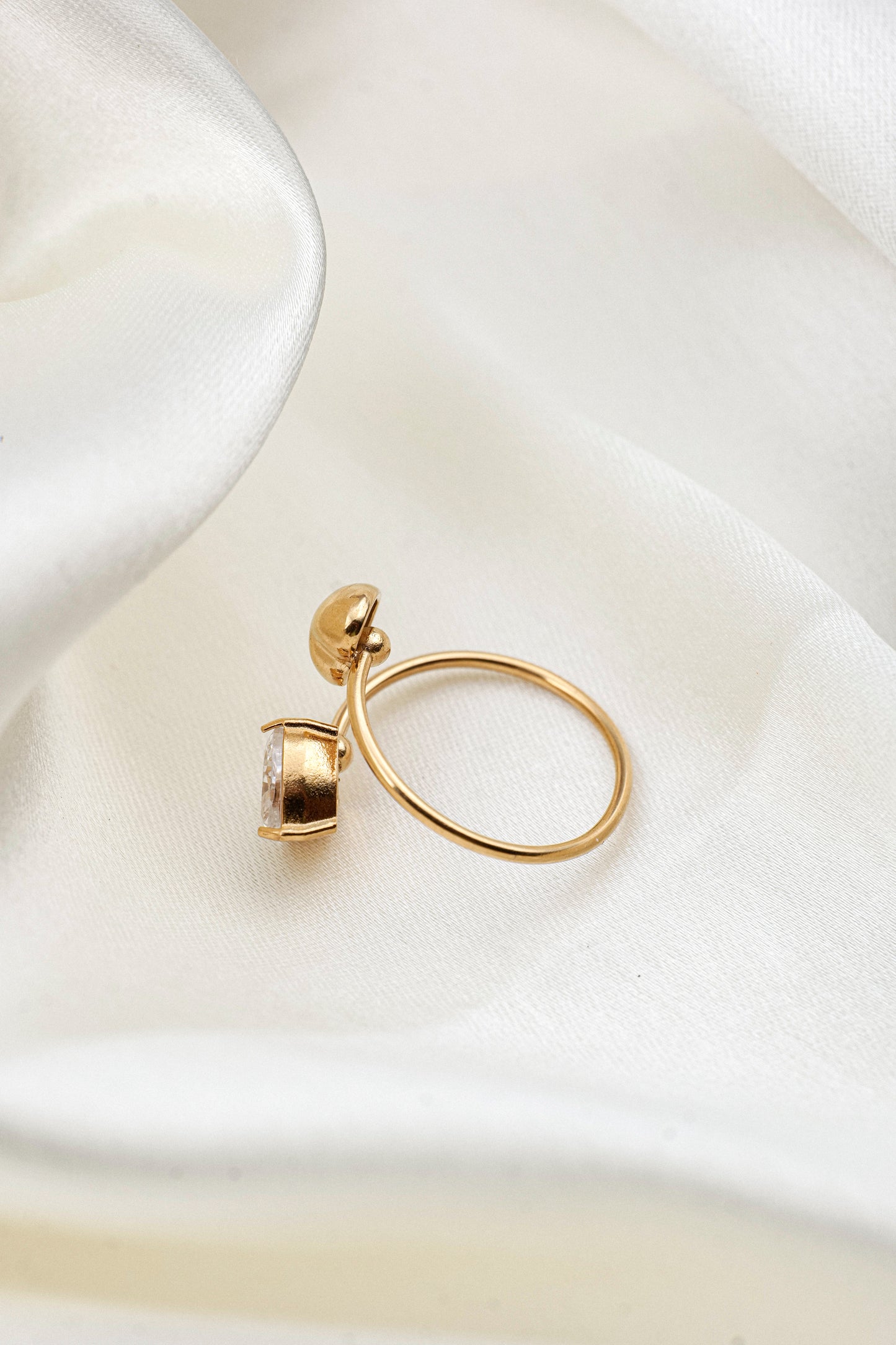 CRYSTAL HEART RING