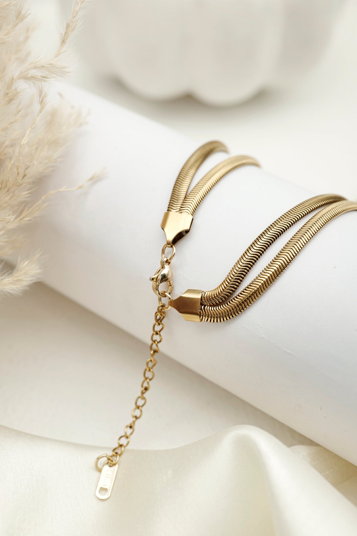 KNOTTED CHAIN LAYERED NECKLACE