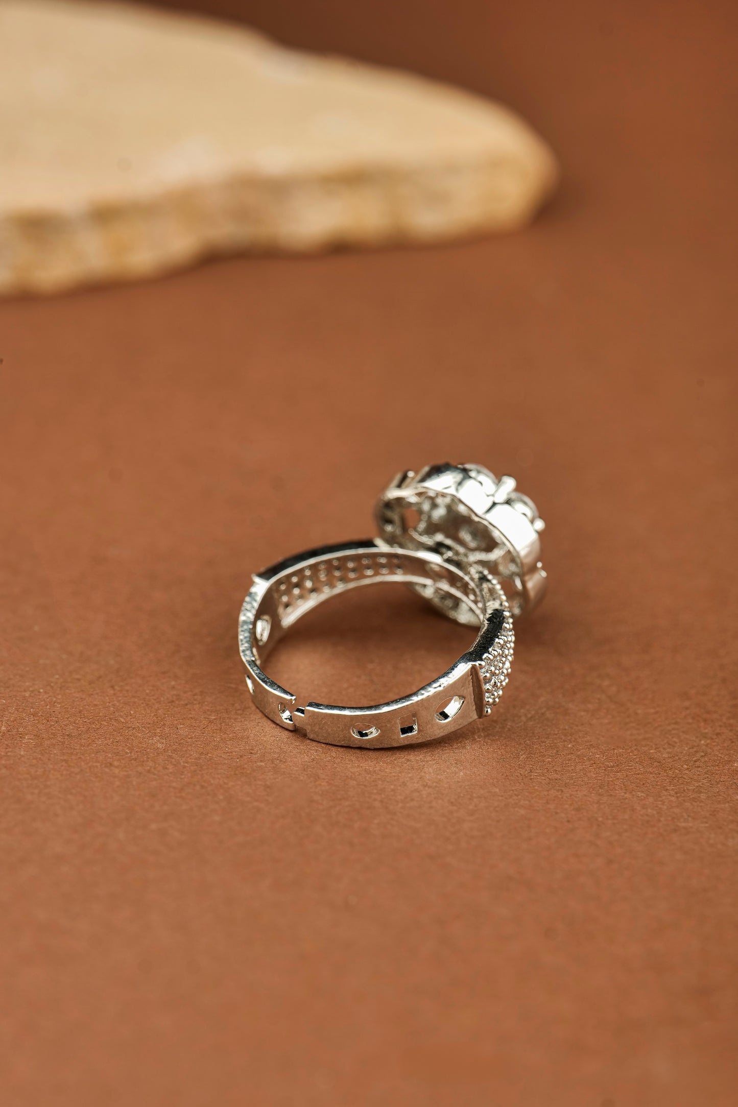 DIAMOND BLOOM RING