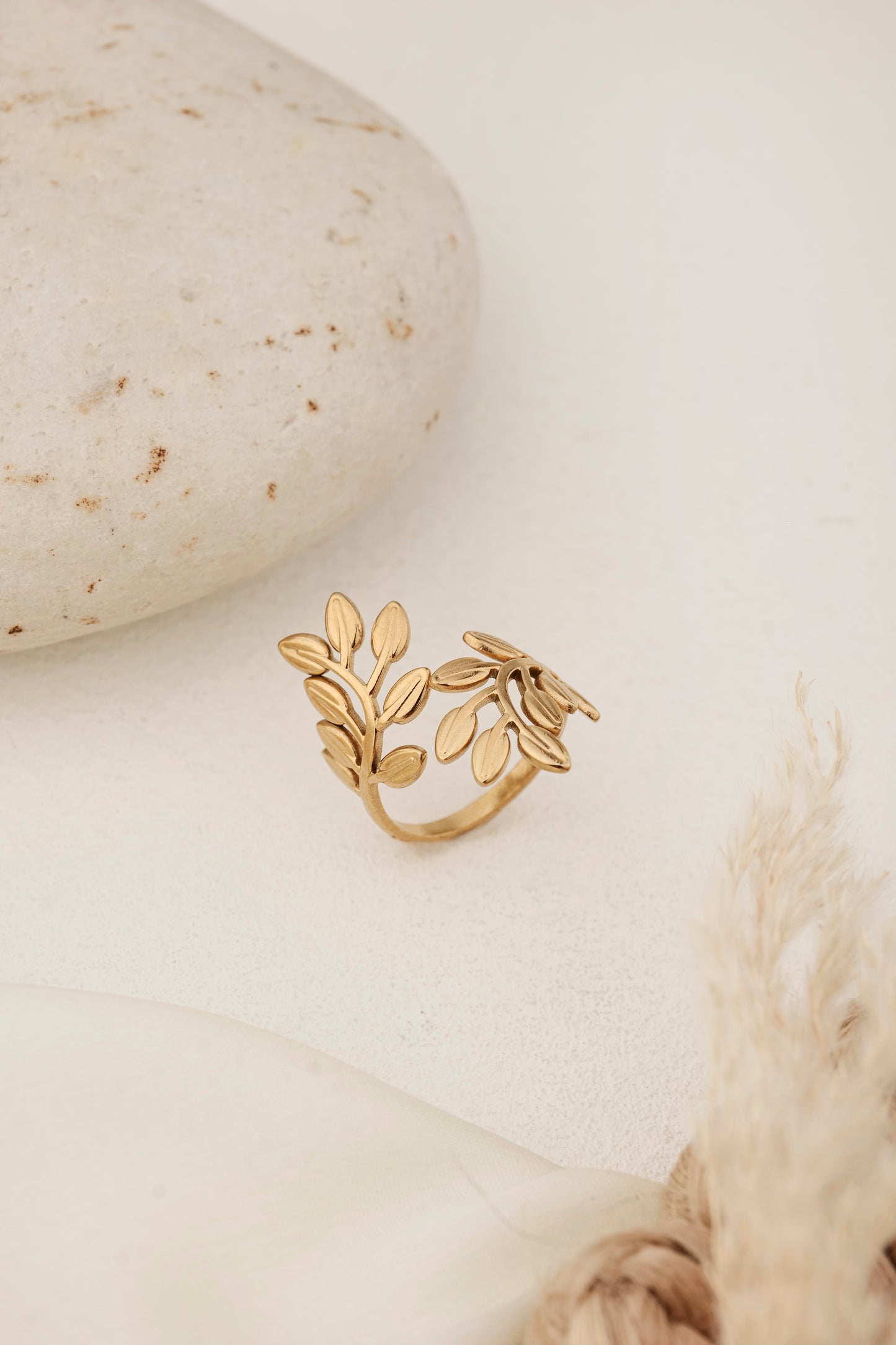 GOLD LEAF RING
