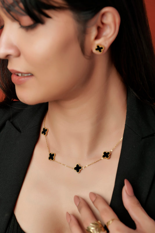BLACK CLOVER CHAIN