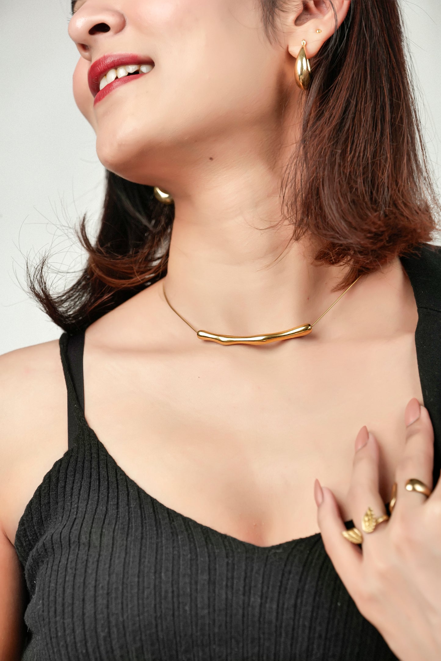WAVE BAR NECKLACE CHAIN
