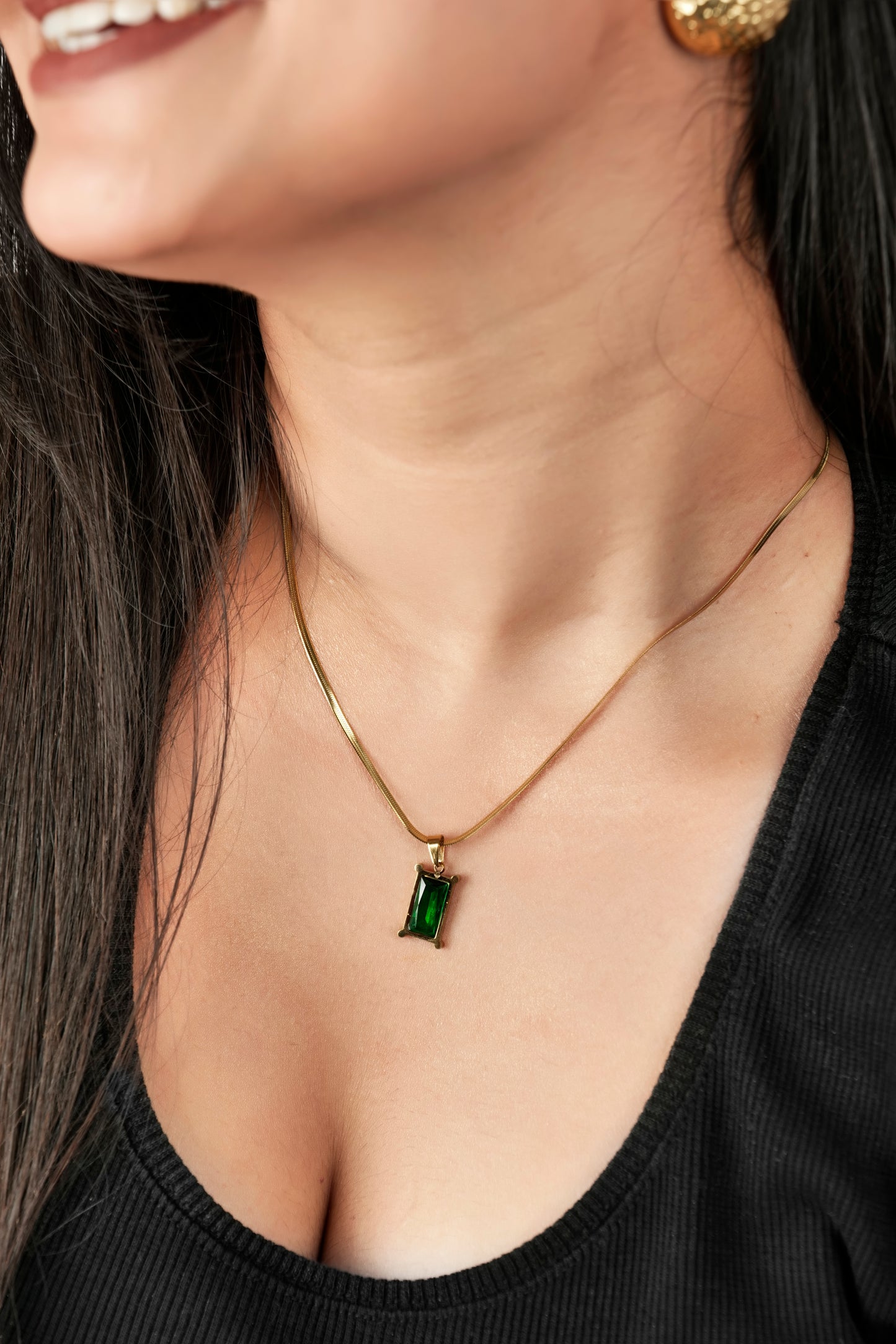 EMERALD FRAME PENDANT CHAIN