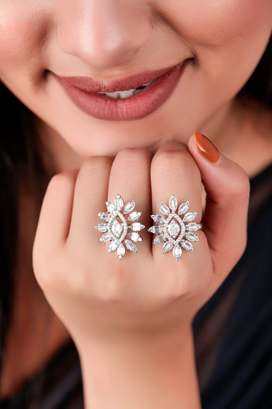 STARLET DOUBLE FINGER STATEMENT RING