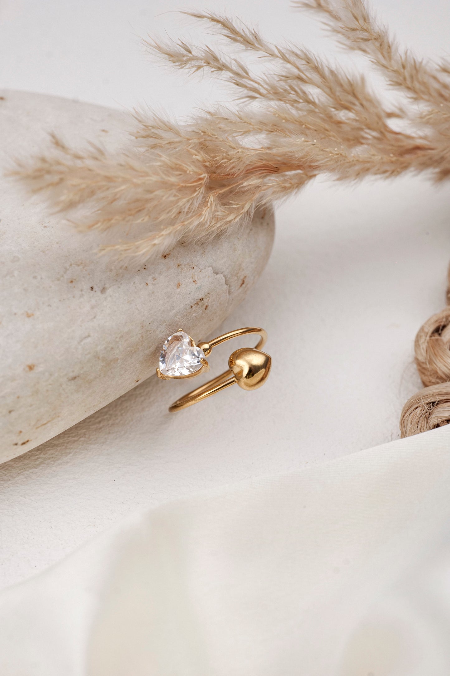 CRYSTAL HEART RING
