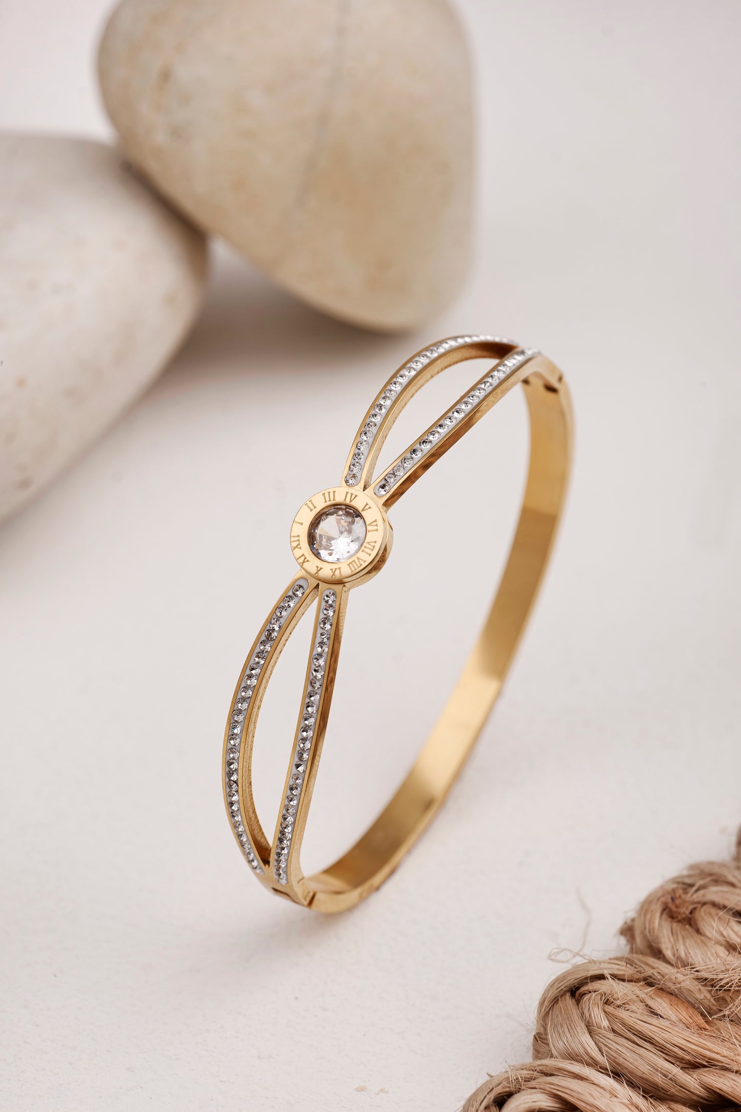 ROMAN LUXE BRACELET