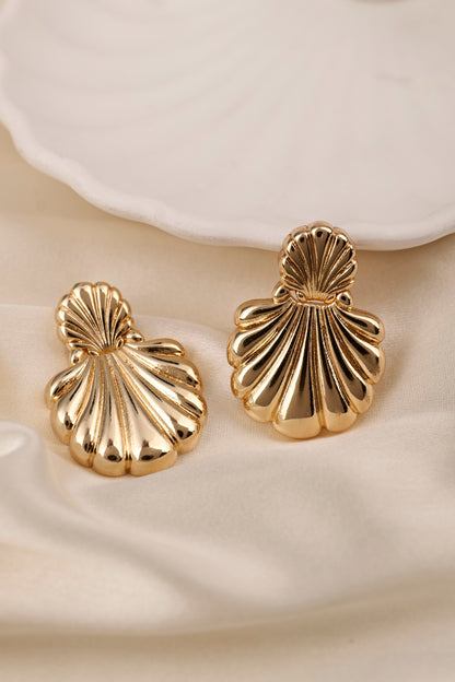 SHELL CHARM EVERYDAY EARRINGS