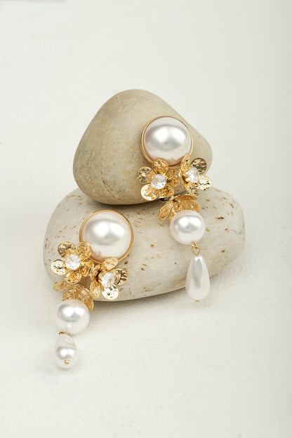 PEARL BLOOM DROP STATEMENT EARRINGS