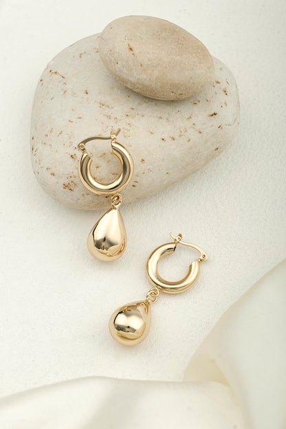 GOLDEN DROP HOOPS