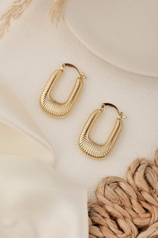 RIBBED OVAL HOOPS EVERYDAY EARRINGS