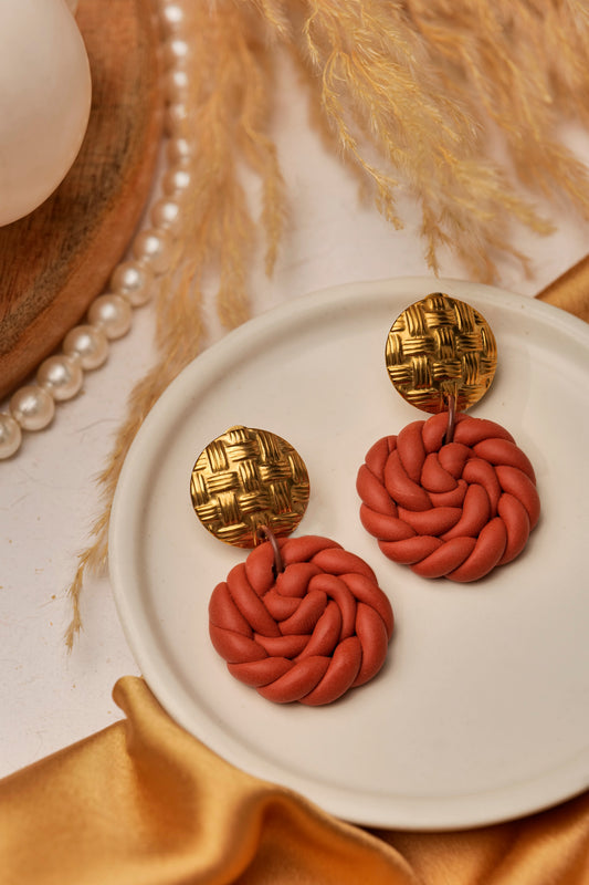 TERRACOTTA KNOT