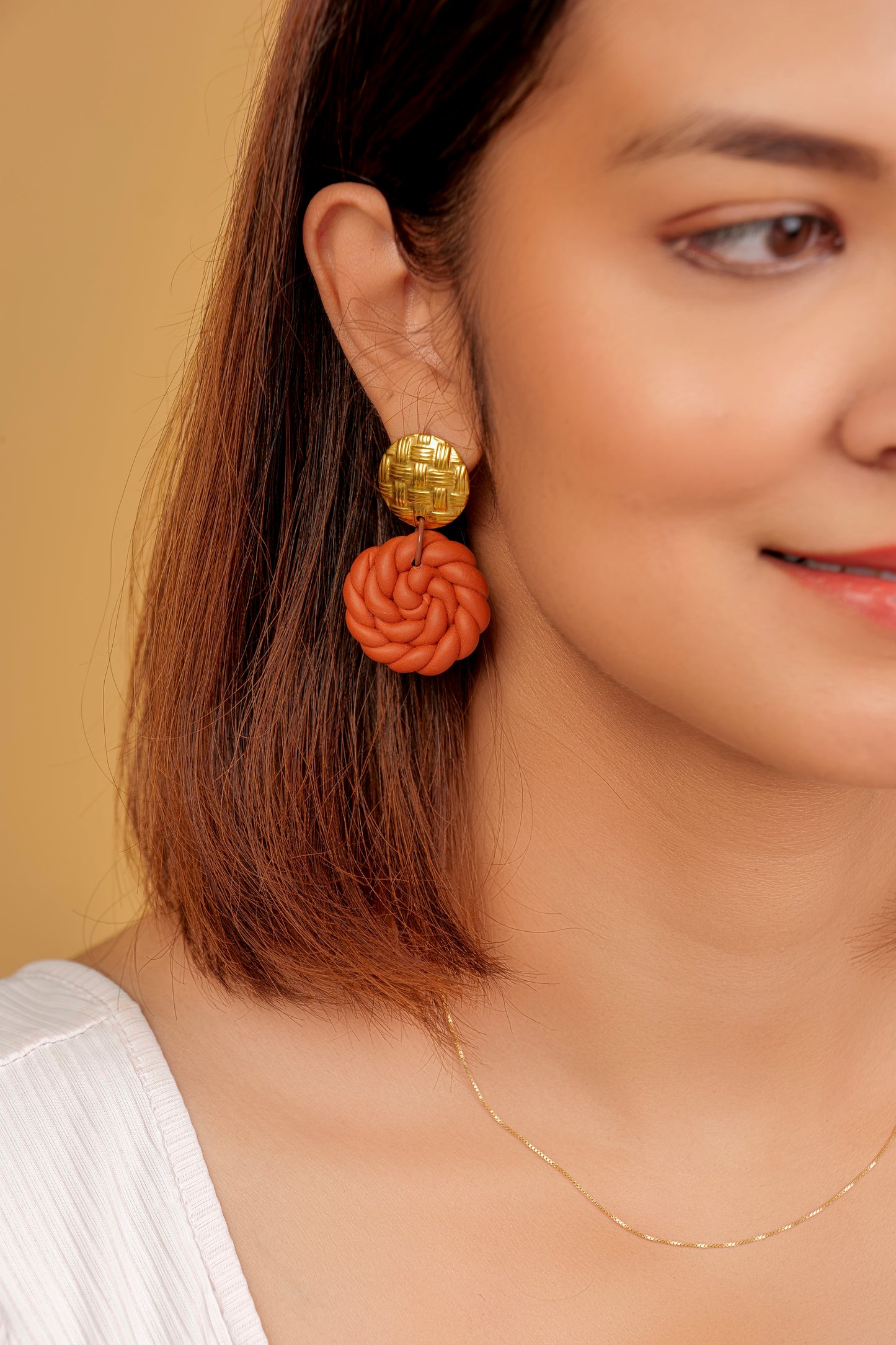 TERRACOTTA KNOT